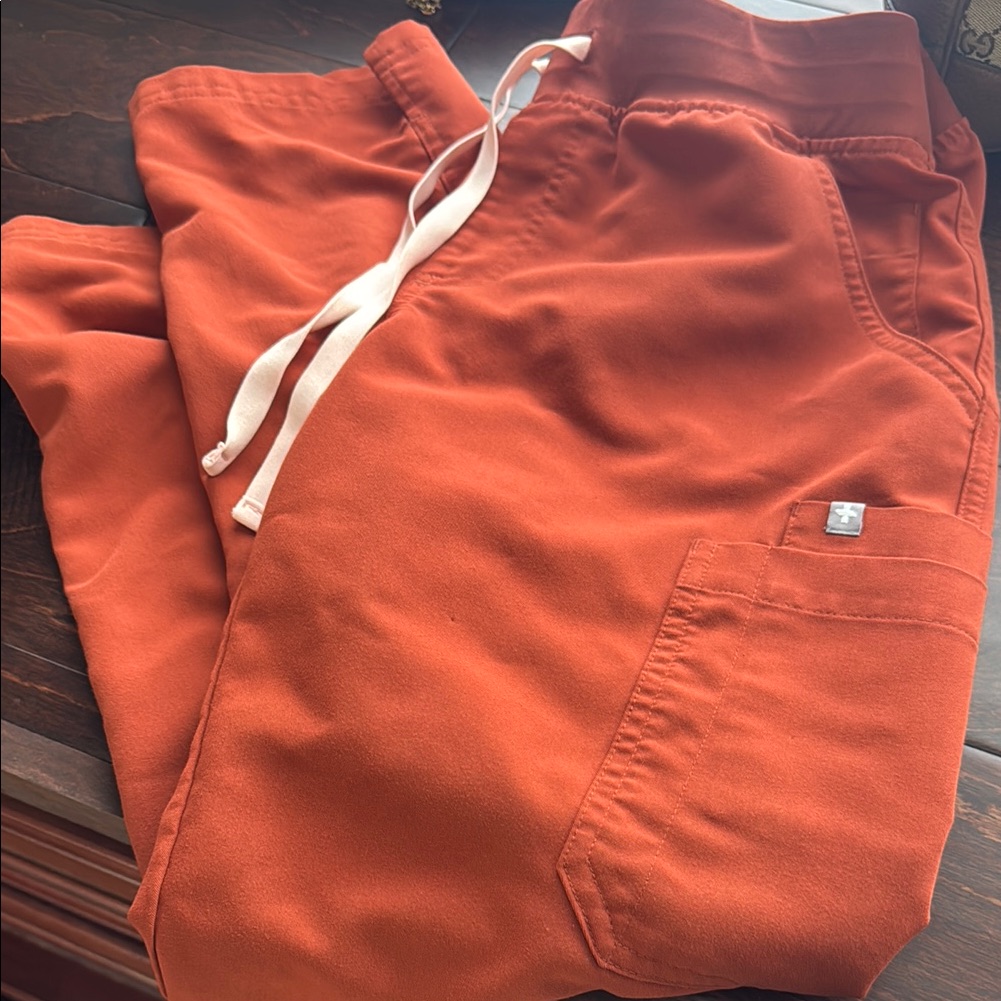 Figs Medium Boot Cut Rust Orange Pants